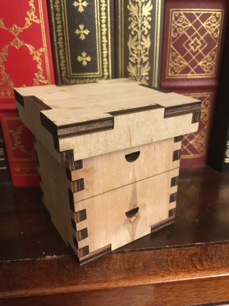 Mini Bee Hive Box - 2 oz